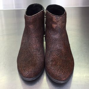 Clarks fur leather boots. Black/brown.